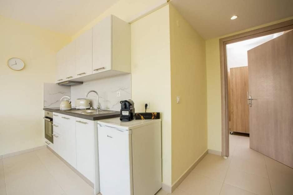 Eden Almond Tree - Luxurious Apartment With Sea View Rhodes City Buitenkant foto